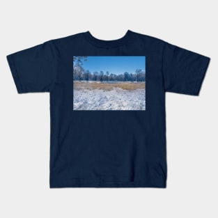 Winter scene Kids T-Shirt